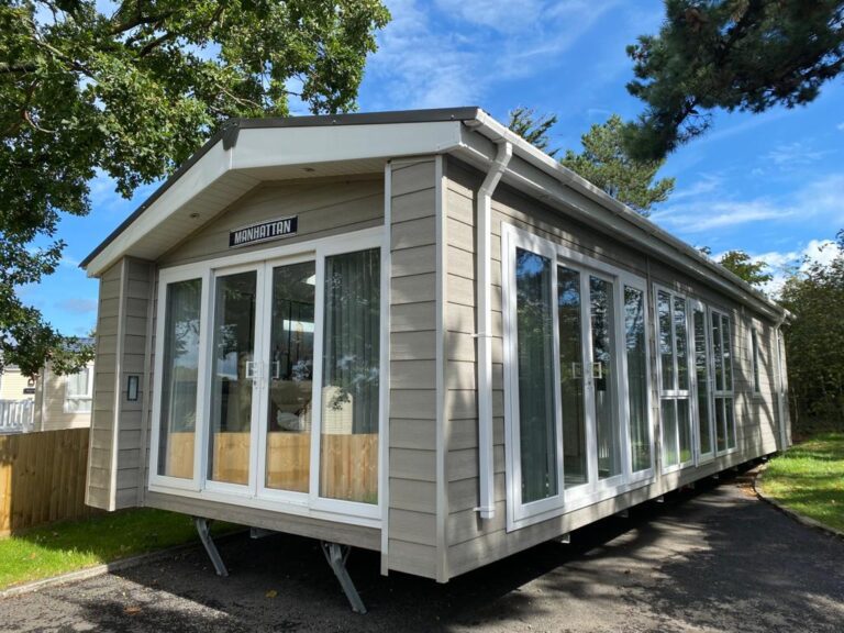 How To Clean A Static Caravan Guide Fast & Easy Tips N.Doe