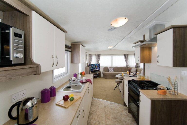 Guide To Living In A Caravan Full Time N. Doe Caravans