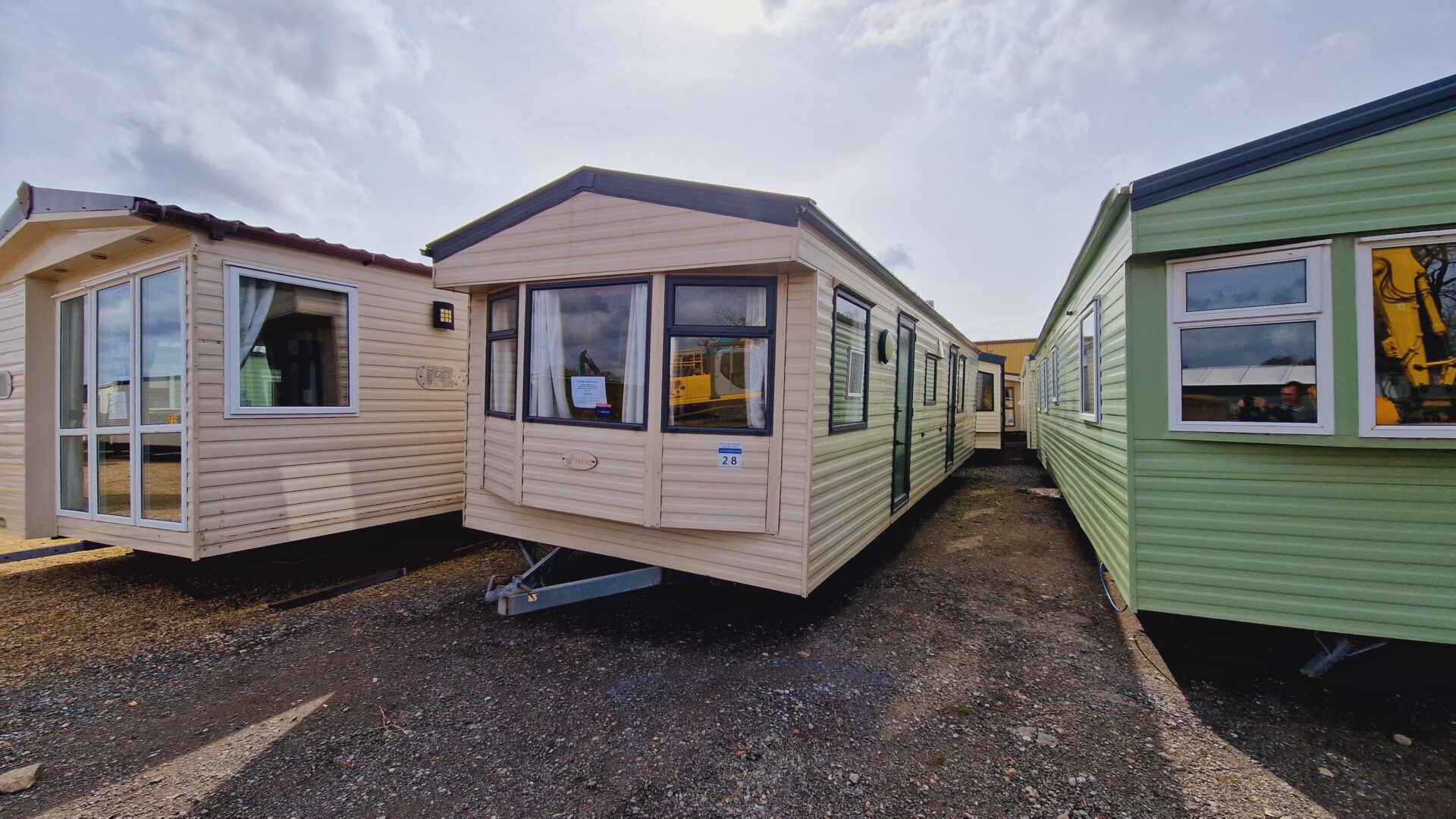 Buy Willerby Summer 2011 SR2928 10ft Static Caravan N.Doe