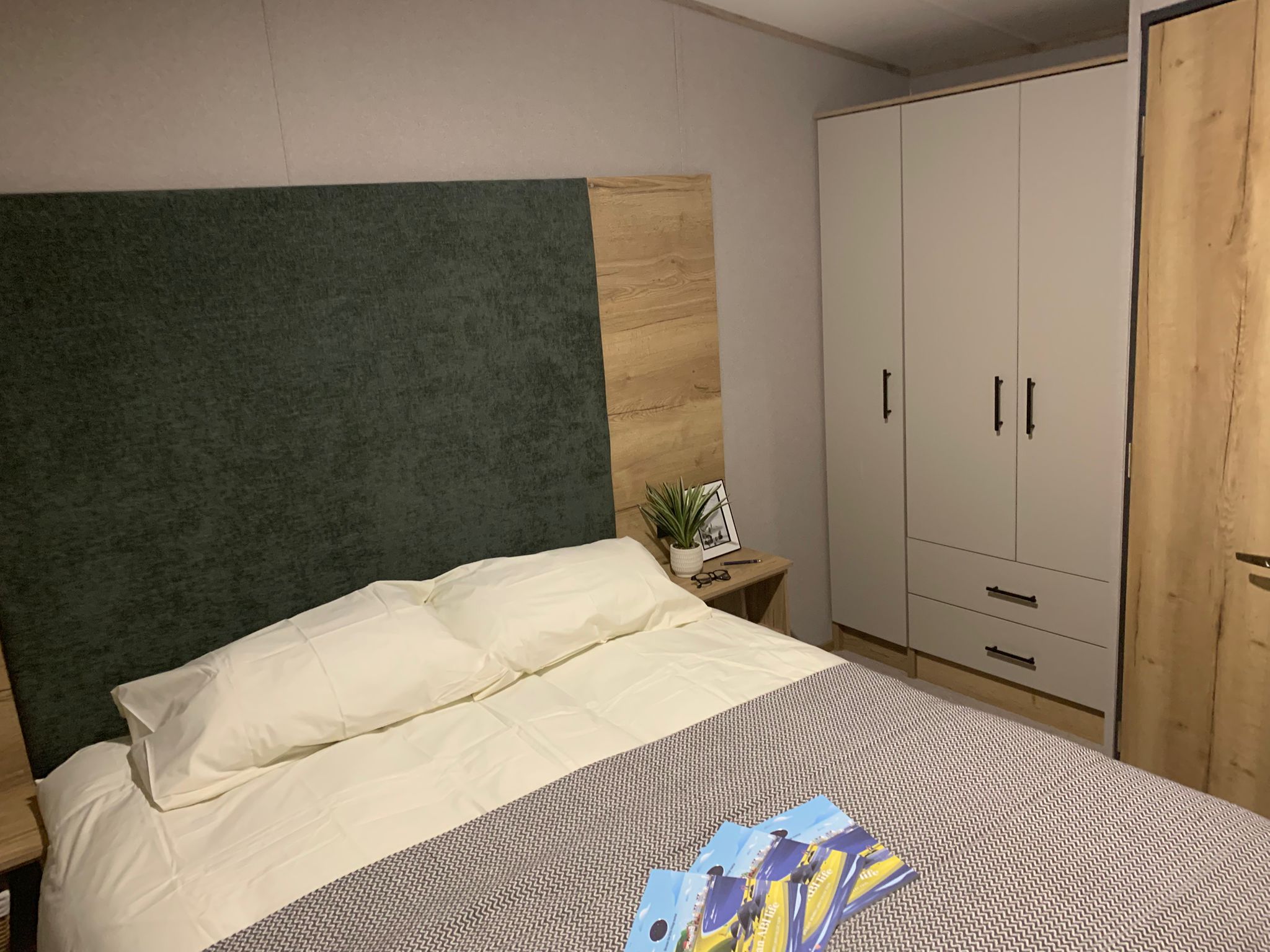 Brand New ABI Hamilton 37x12ft 2 bed | Double Glazed, Central Heating - Image 7