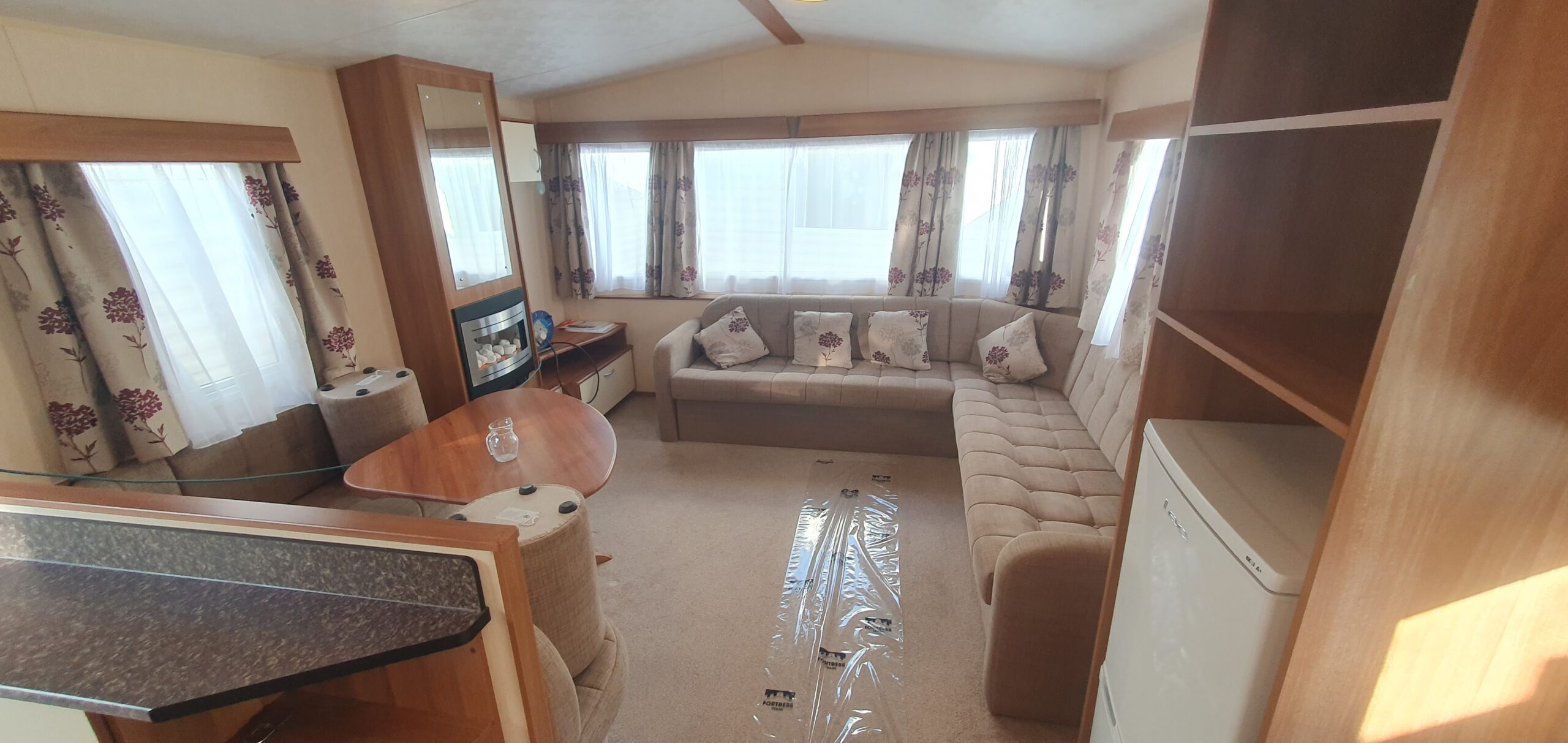 ABI Vista Platinum 36x12ft 3 Bed | Double Glazed, All Electric - Image 2