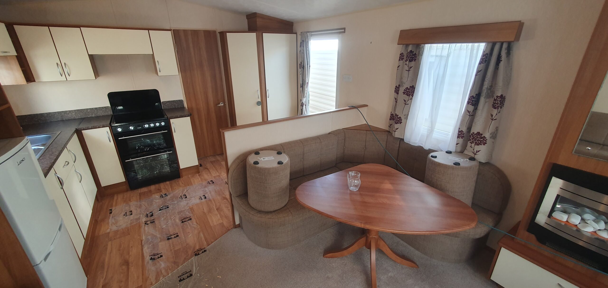 ABI Vista Platinum 36x12ft 3 Bed | Double Glazed, All Electric - Image 3