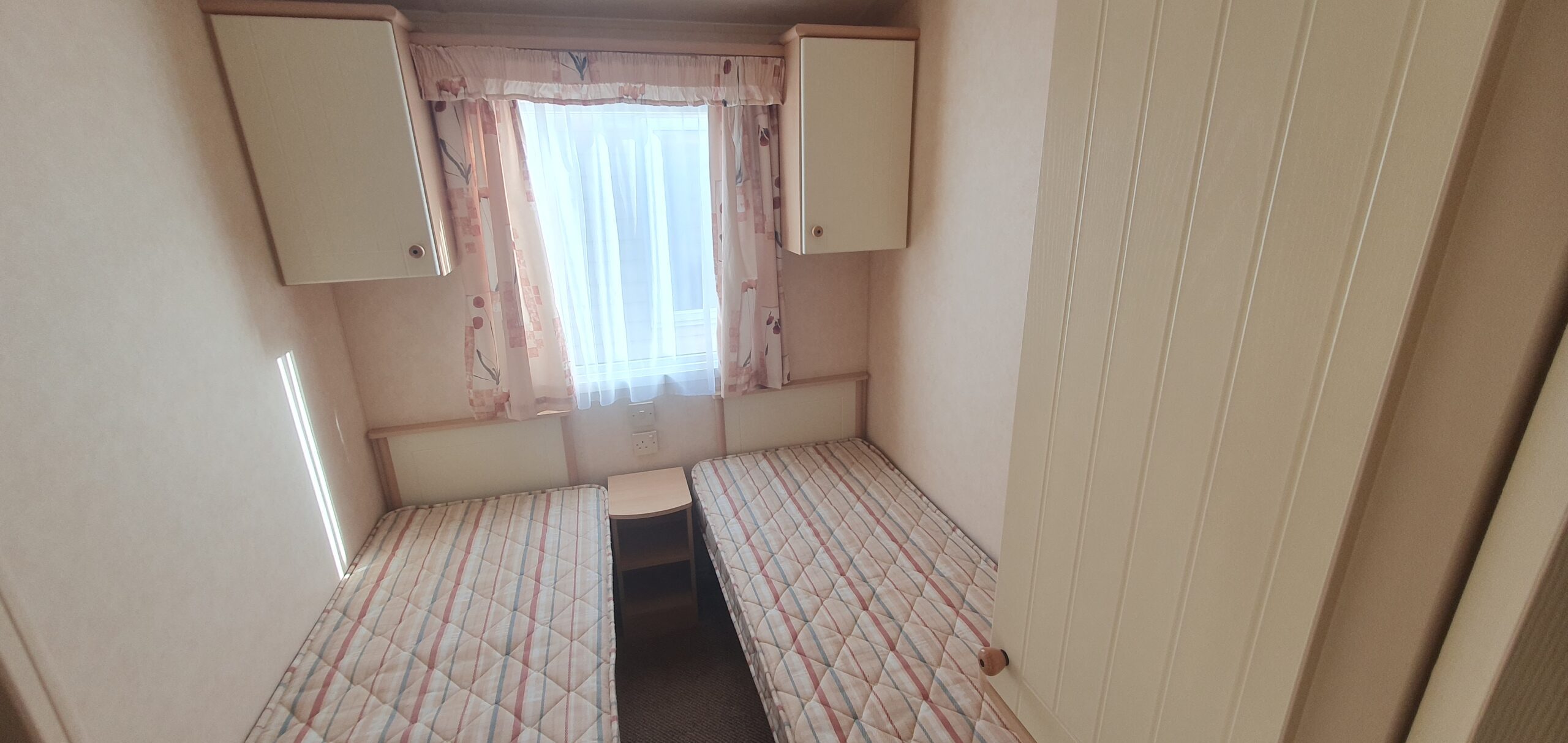 Willerby Richmond 2 bed Double Glazed Static Caravan - Image 5