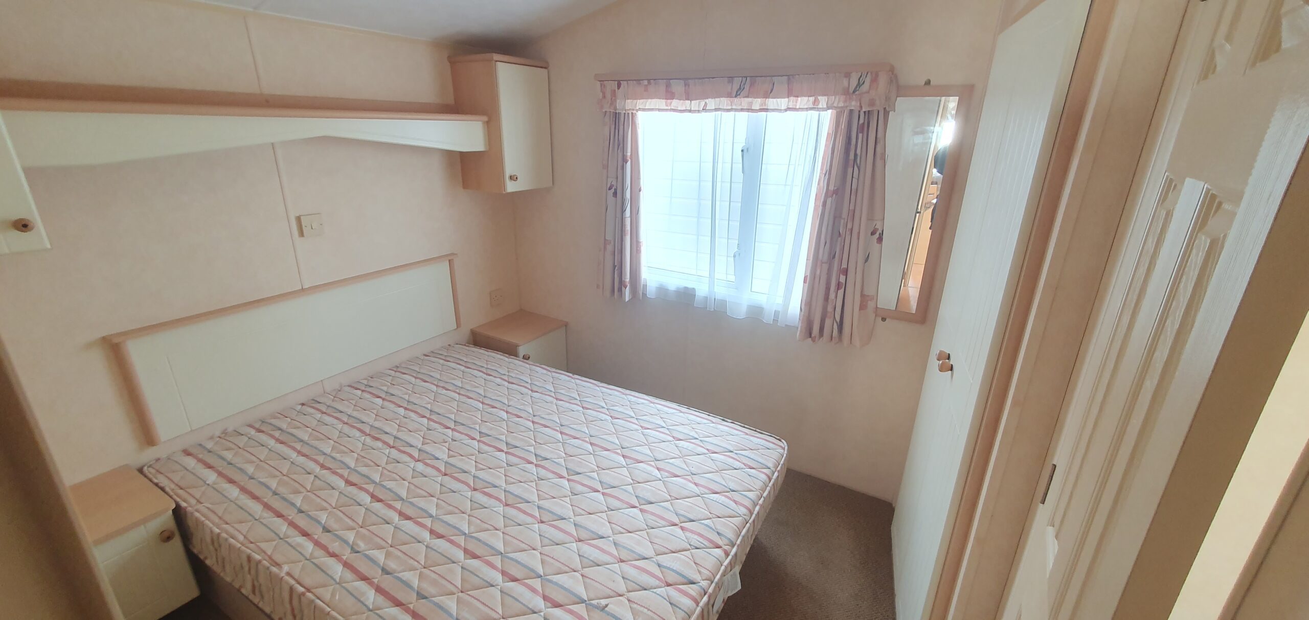 Willerby Richmond 2 bed Double Glazed Static Caravan - Image 6