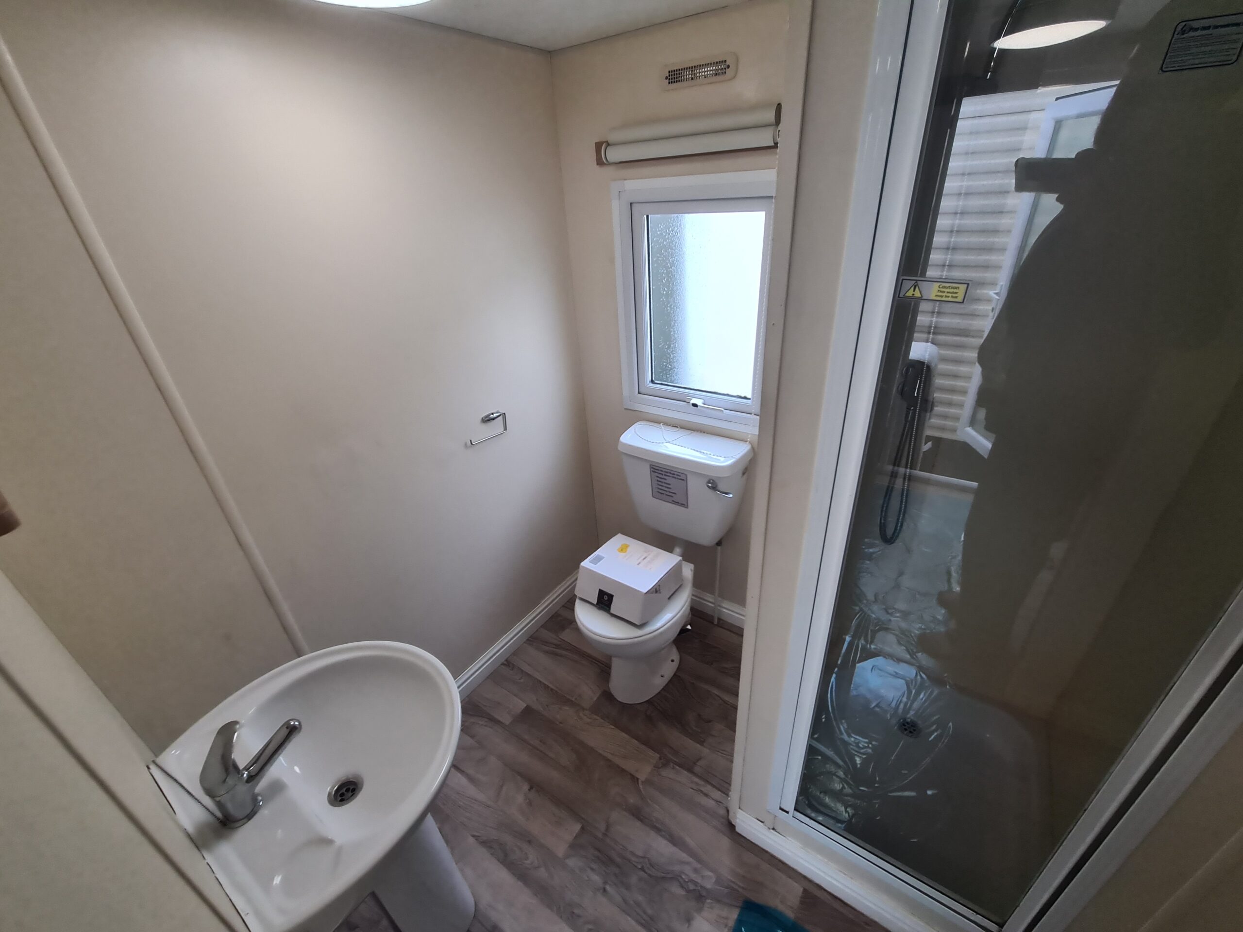 Delta Florida - 35x10ft | 2 bed - Double Glazed & Central Heated - Image 6