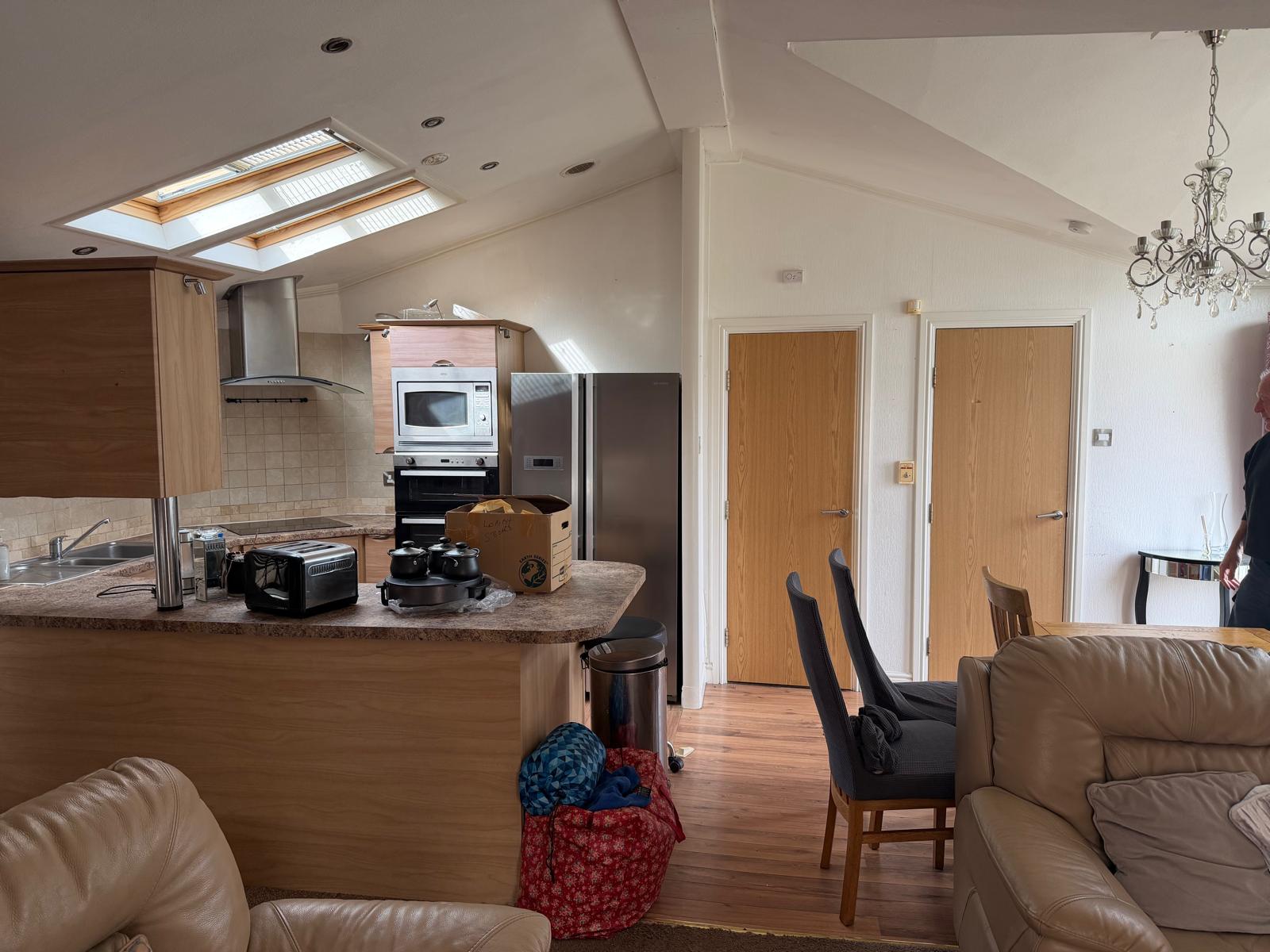Willerby New England 42x20ft 2 Bed | Double Glazed & Central Heated - Image 10