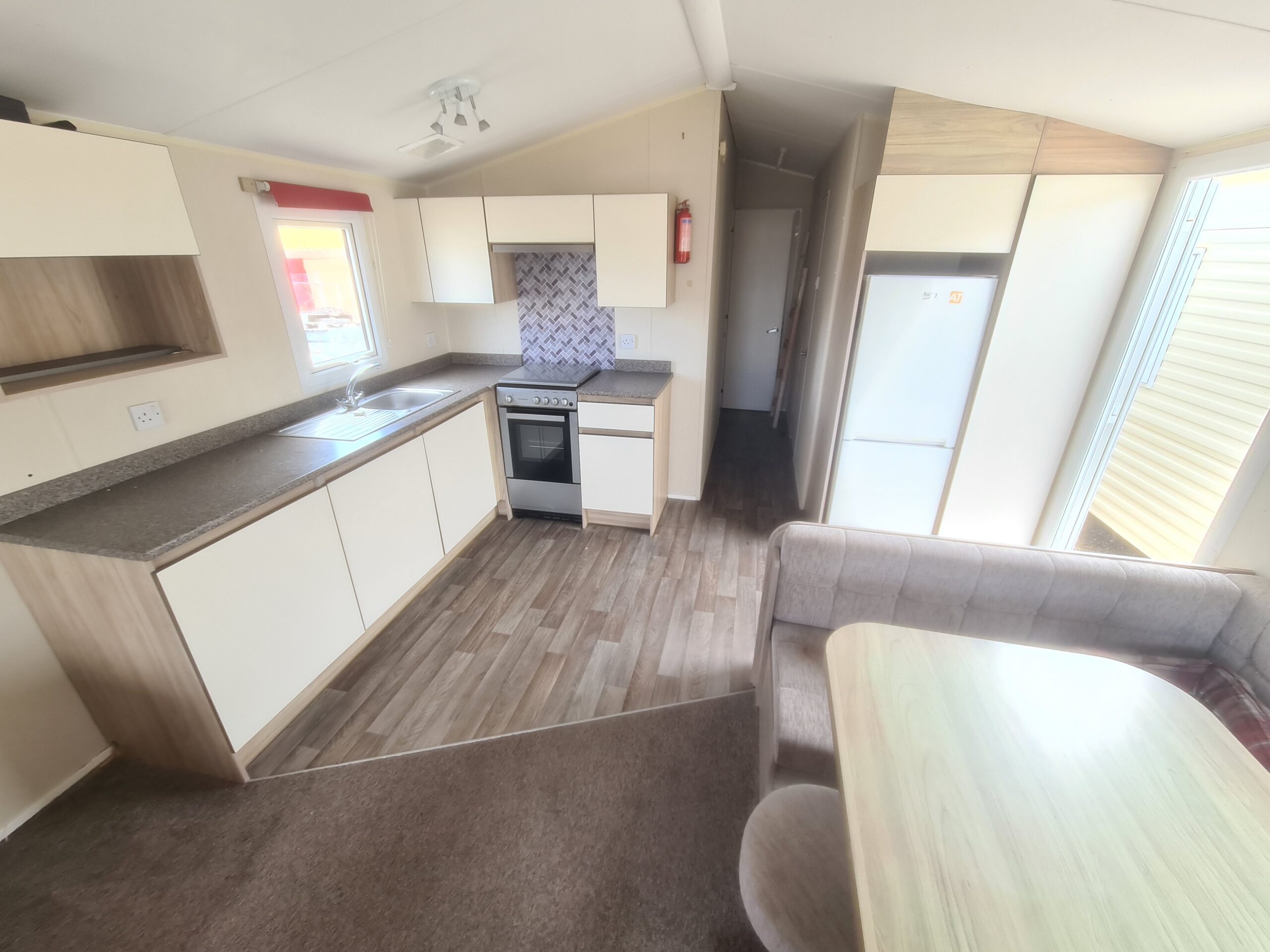 Willerby Etchingham - 35x12ft 2 Bed | Static Caravan - Winterized - Image 3