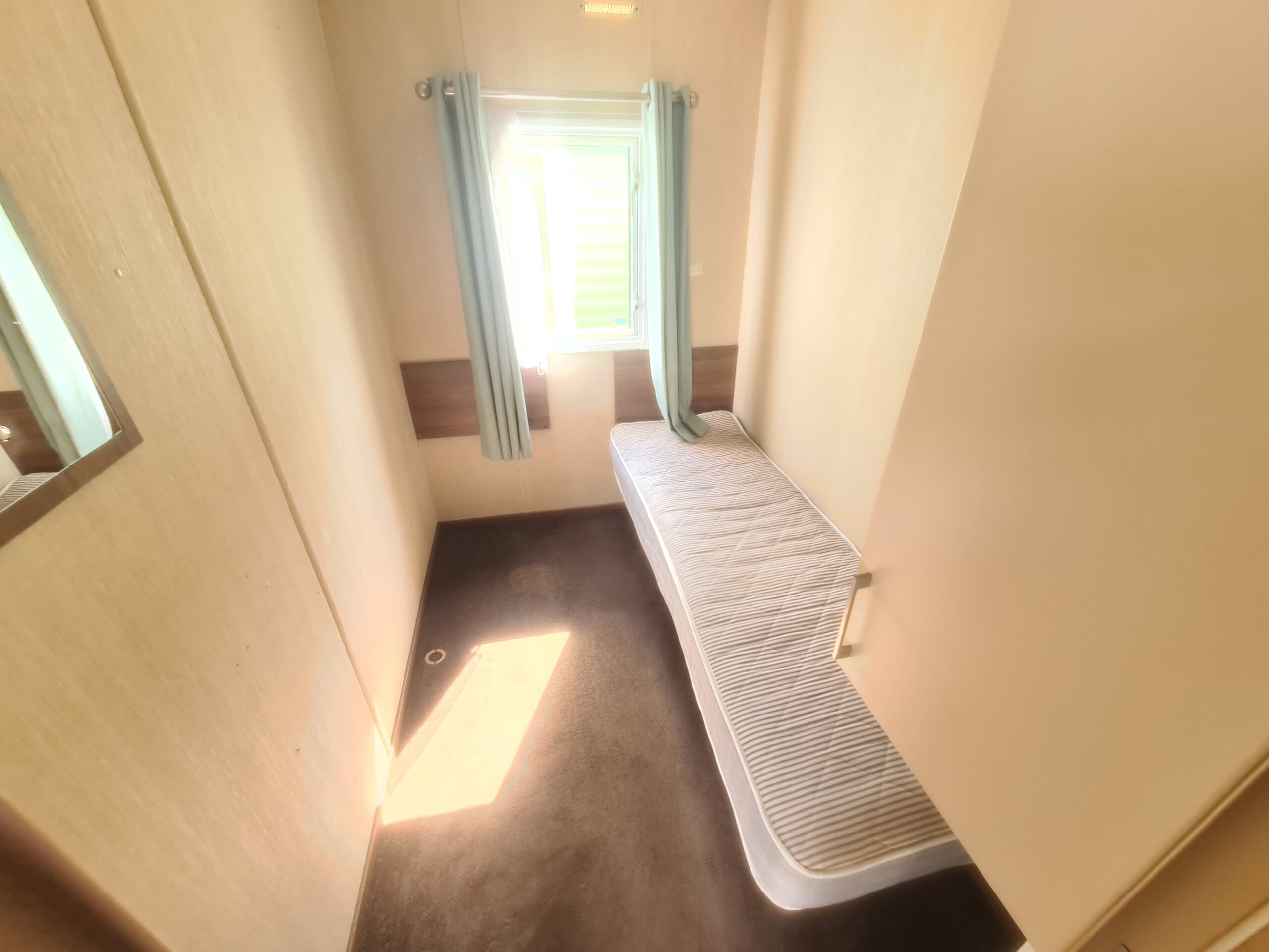 ABI Summer Breeze -10ft wide 3 bed | Winterised Double Glazed & Central Heated - Image 7