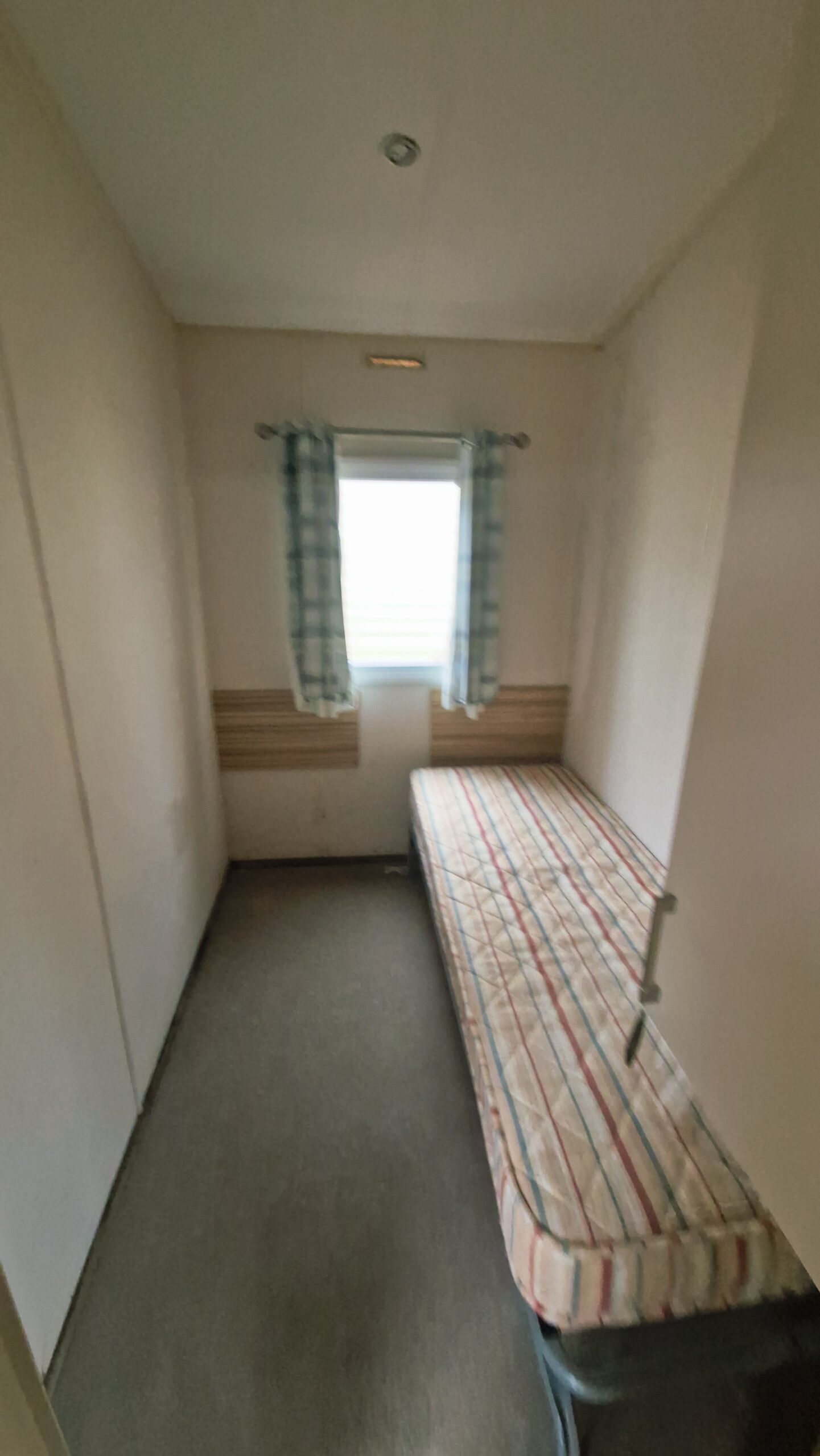 ABI Summer Breeze -10ft wide 3 bed | Winterised Double Glazed & Central Heated - Image 4