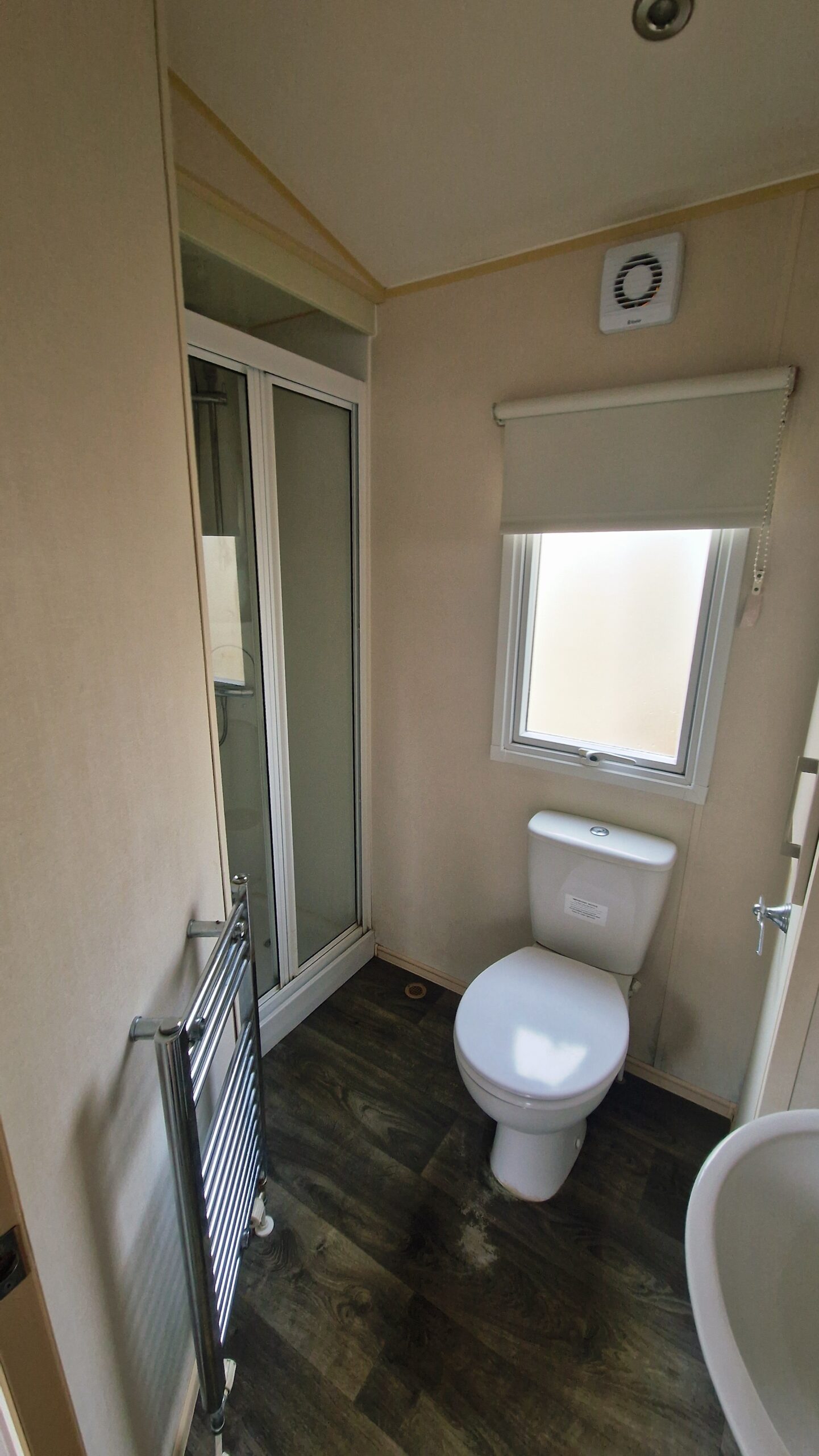 ABI Summer Breeze -10ft wide 3 bed | Winterised Double Glazed & Central Heated - Image 6