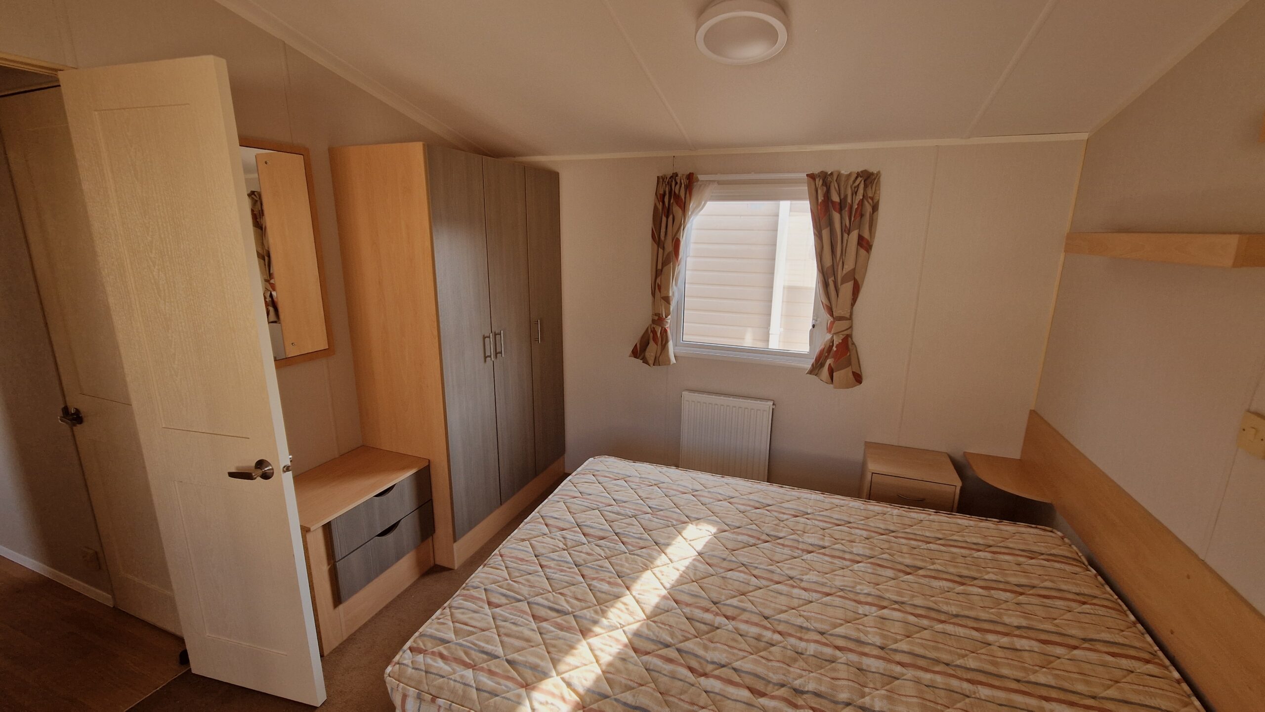 Willerby Caledonia - 36 x 12ft 2 bed | Double Glazed & Central Heated - Image 10