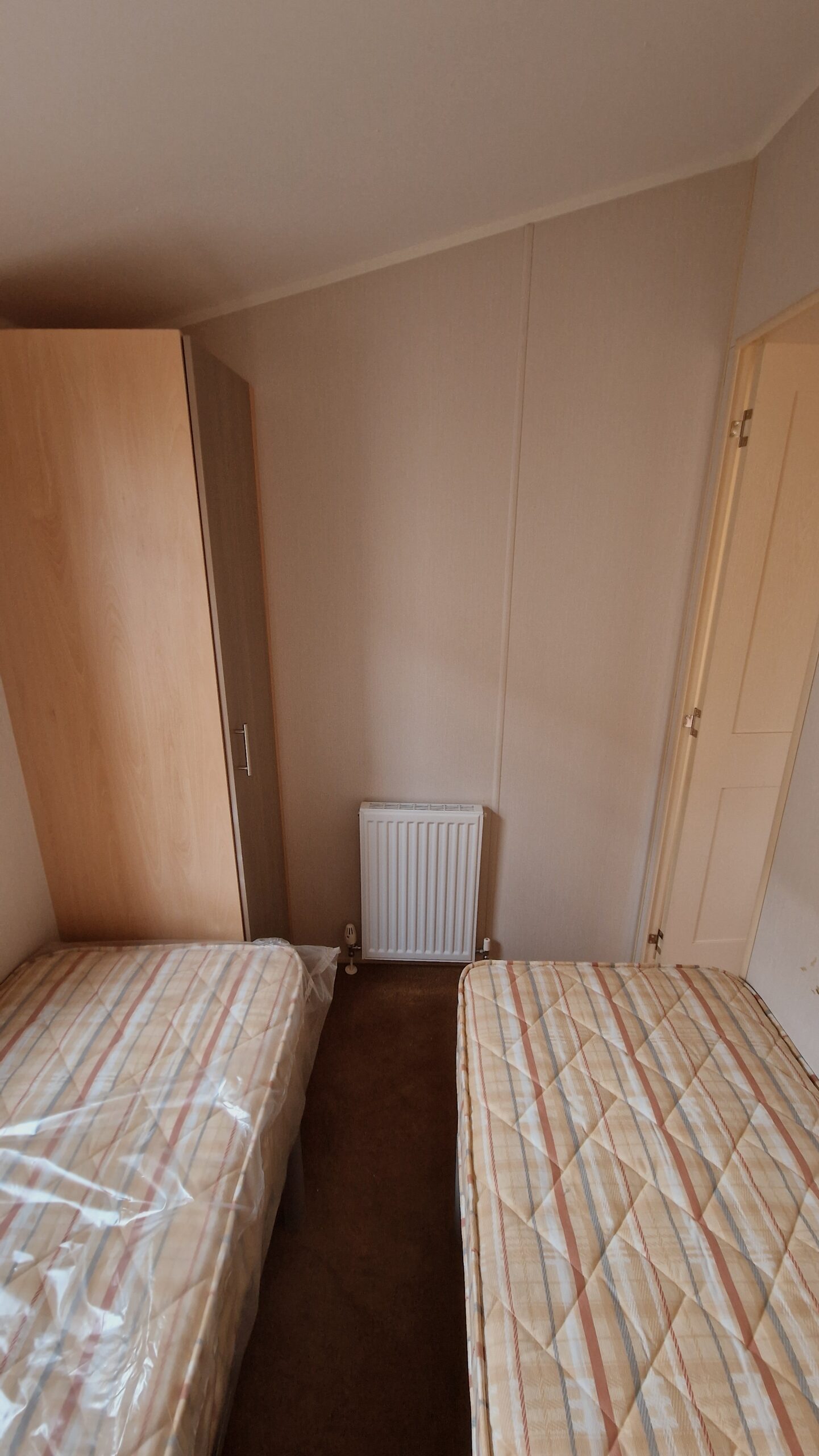 Willerby Caledonia - 36 x 12ft 2 bed | Double Glazed & Central Heated - Image 8