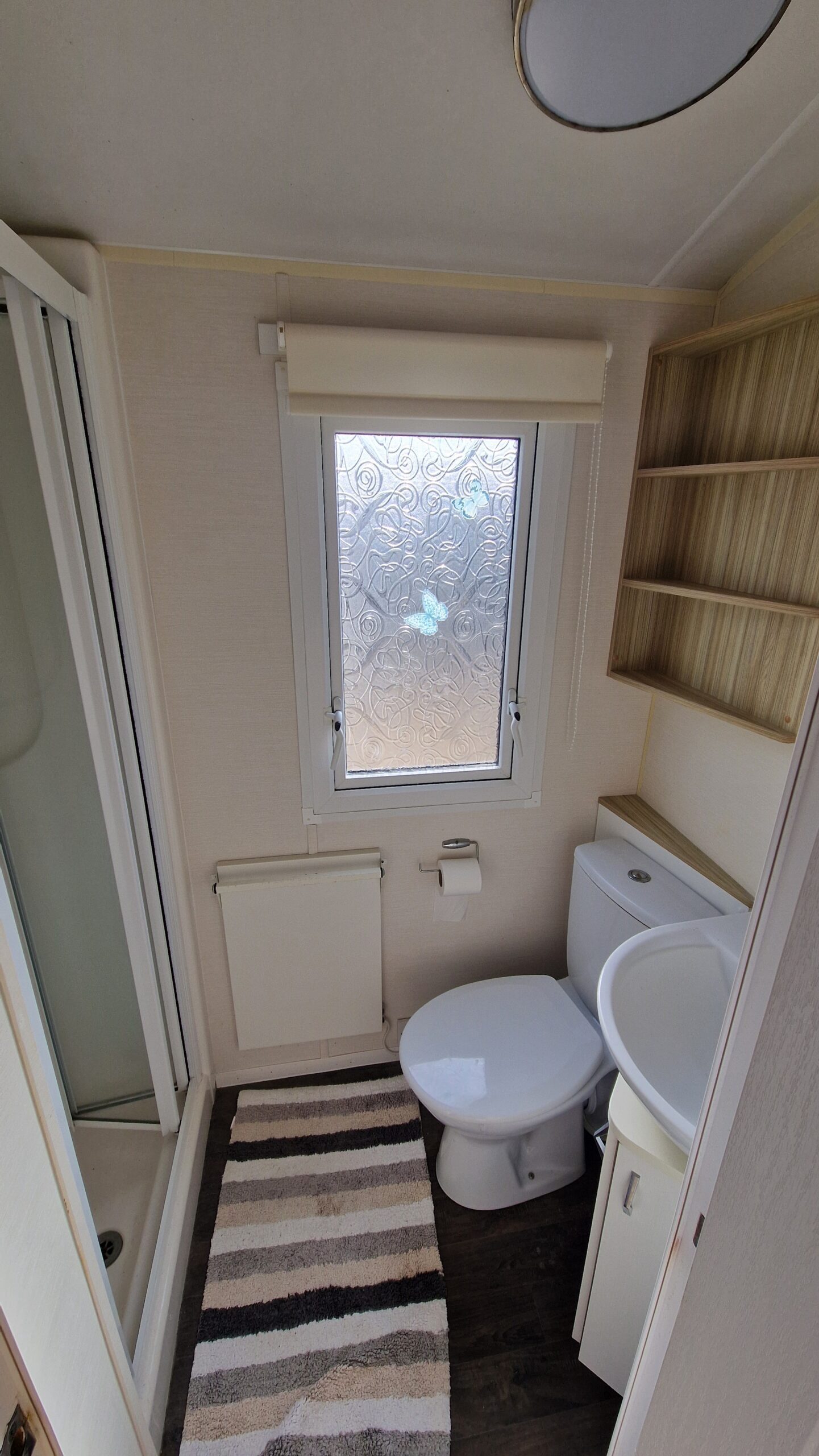 Willerby Villa Centre Lounge - 36x12ft 3 Bed | Static Caravan - Double Glazed - Image 7