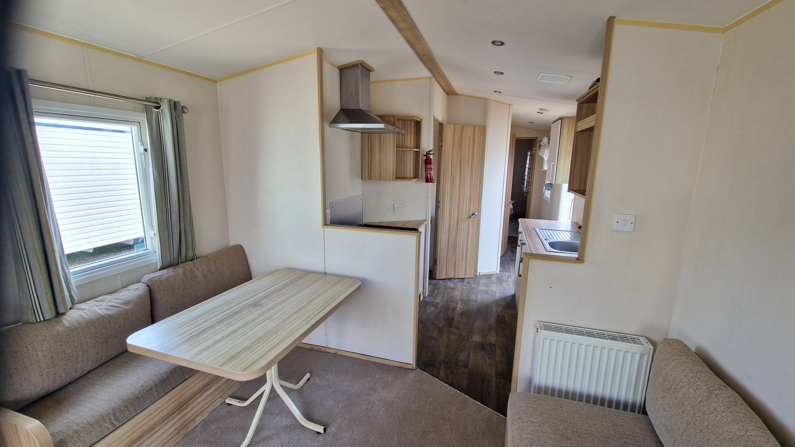 ABI Summer Breeze -10ft wide 3 bed | Winterised Double Glazed & Central Heated - Image 4